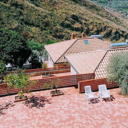Villa Verde Villa *
