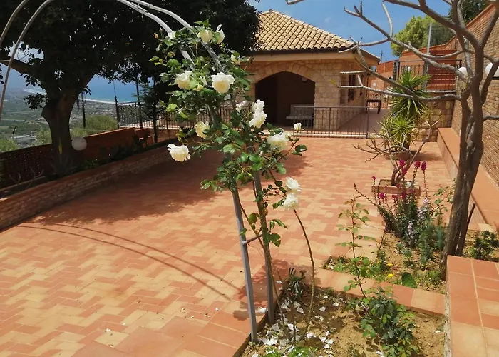 Villa Verde וילה צ'פאלו